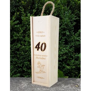 Wooden packaging for wine