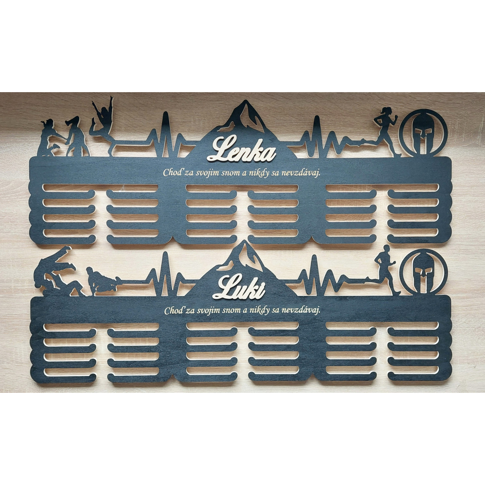 80 cm wooden medal hanger + painting + name + sport | LYMFY.eu | 80 cm medal hanger