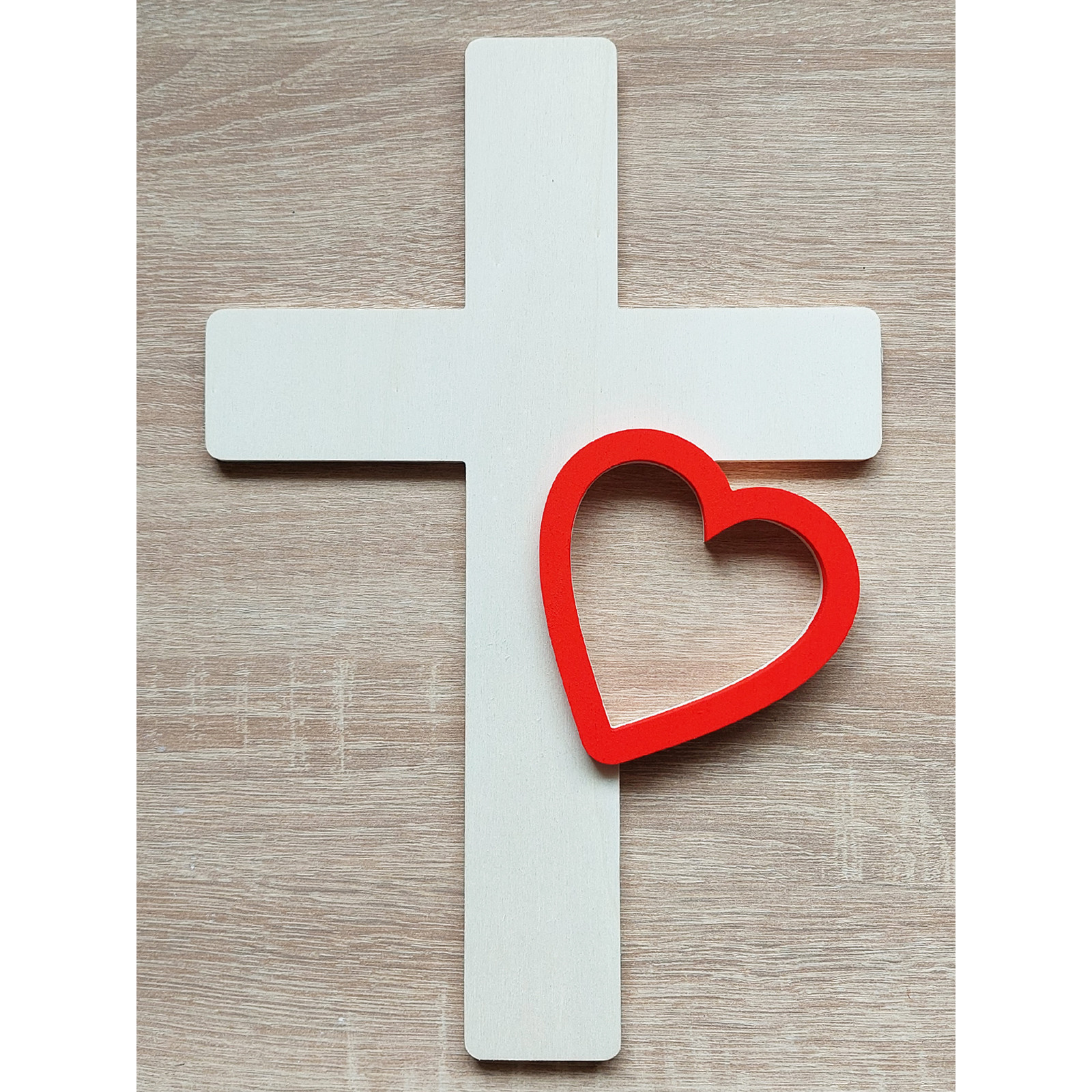 Cross on the wall with a large heart 30 cm | LYMFY.eu | Cross on the wall