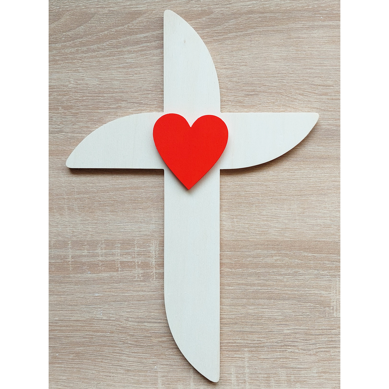 Cross on the wall rounded with a heart 30 cm | LYMFY.eu | Cross on the wall