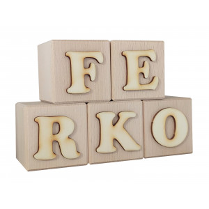 Large wooden cubes 5.5 cm natural with a name